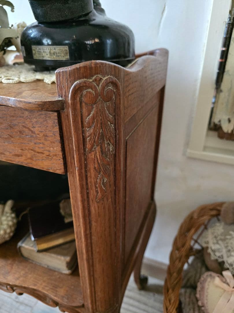 フランス アンティーク オーク ベッドサイドテーブル 家具