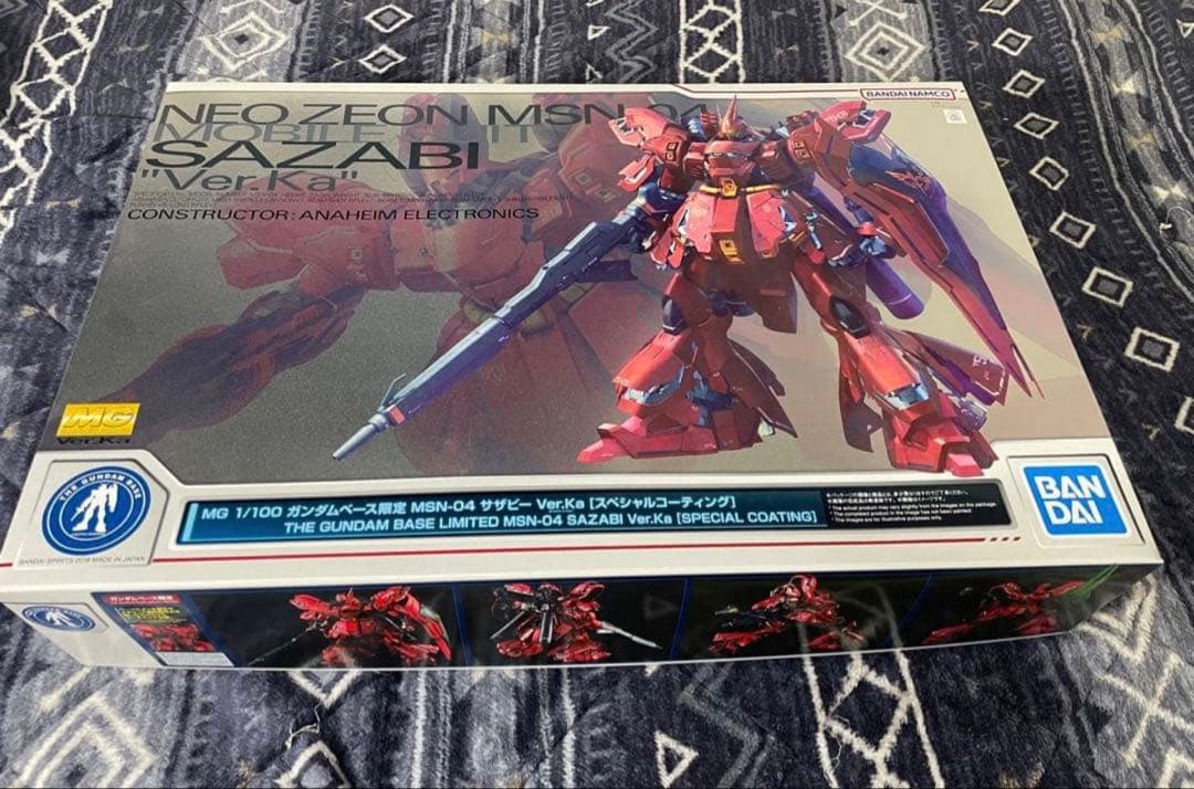 MGサザビーVer.Kaスペシャルコーティング 世界で最も美しいガンプラMGサザビーVer.Kaスペシャルコーティングが