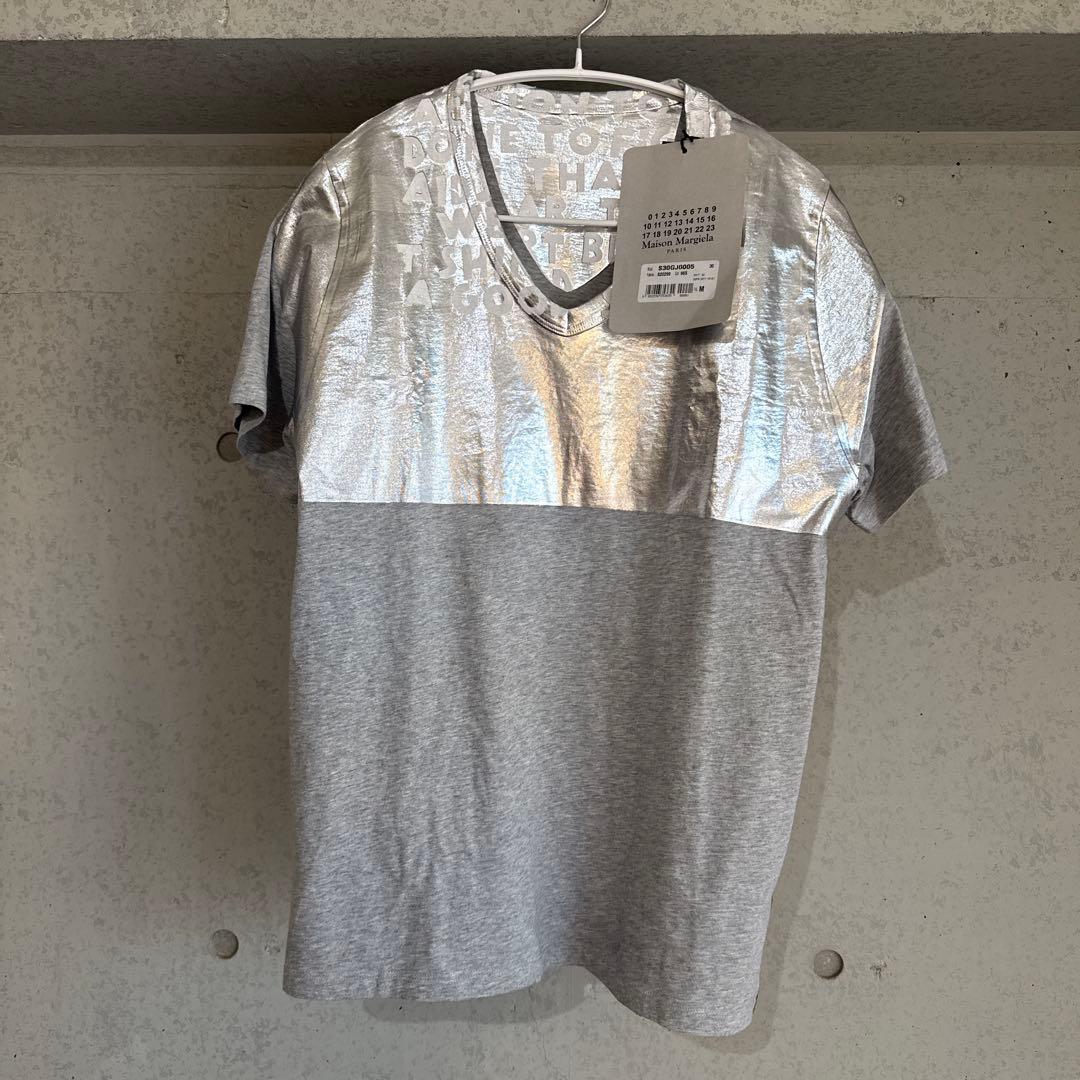 希少 メゾンマルジェラ エイズT グレー&シルバー Vネック M - メルカリ