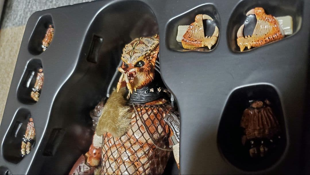 ホットトイズ シャドープレデター フィギュア