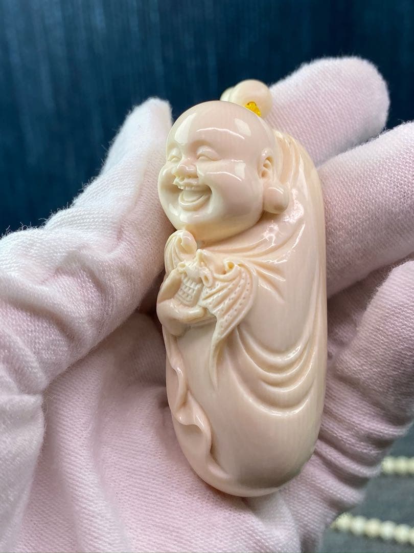 天然マンモス牙美しい手作り彫刻 招財弥勒 ネックレス