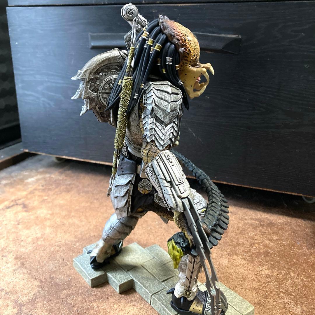 プレデターフィギュア　　スカー・プレデター