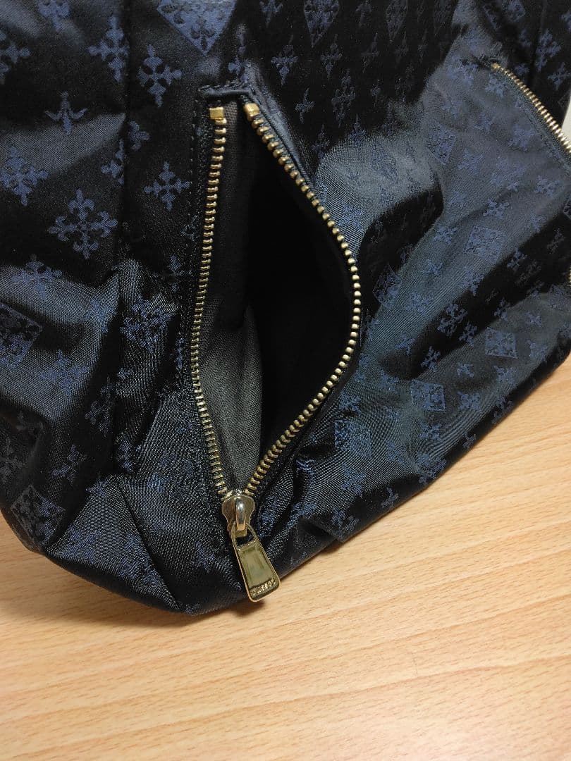 美品　russet　ネイビー　ナイロン ショルダーバッグ ゴールド金具