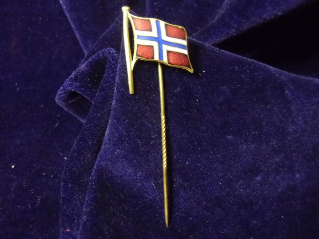 ＮＯノルウェー軍＊１９３０年代＊国旗ピン（実物）