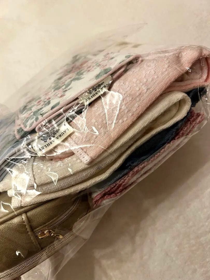 LAURA ASHLEY タオル ハンカチ ポーチ ギフト セット プレゼント LAURA