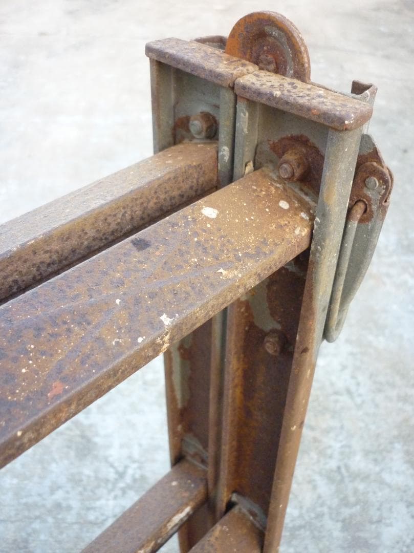 ヴィンテージ アイアン製ラダーA 脚立 インダストリアル 梯子