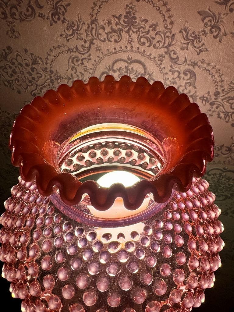 フェントン ホブネイル クランベリー オパールセント ランプスタンド