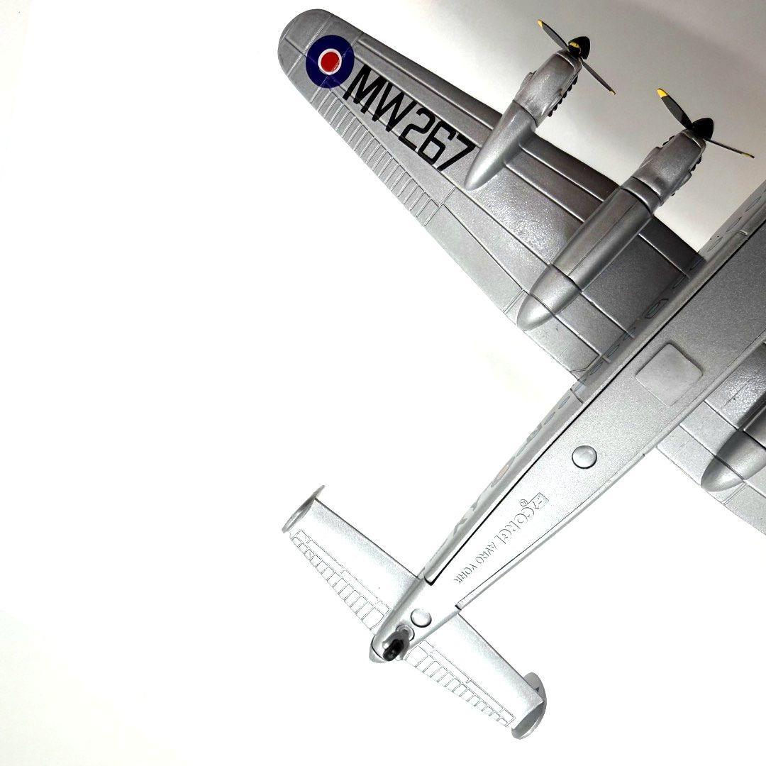 激レア　希少　CORGI AVRO YORK RAF ベルリン空輸 1/144