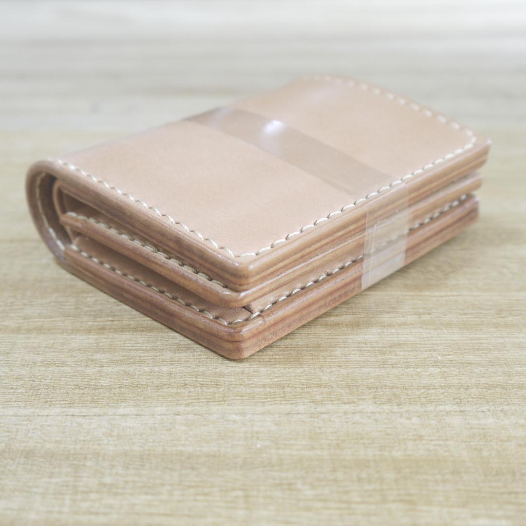 ヌメ革　フル栃木レザー　サドルレザー　コンパクトウォレット　二つ折り　生成り