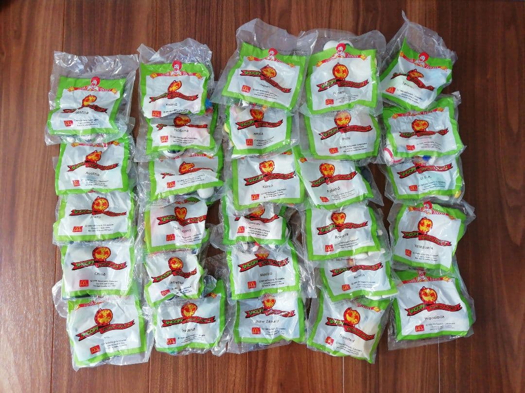 スヌーピー　ワールドツアー2　28種類　未開封　マクドナルド