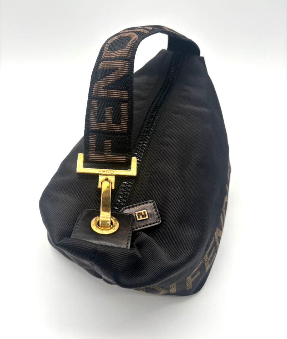 FENDI フェンディショルダーバッグ トートバッグ ナイロンハンドバッグ肩掛け