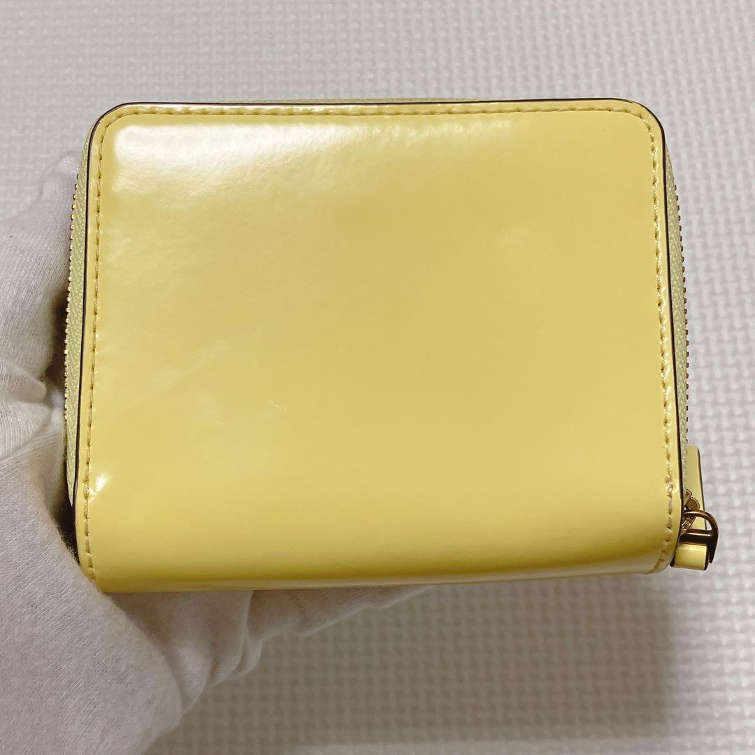 未使用TORY BURCH トリーバーチ 二つ折り財布 イエロー - メルカリ