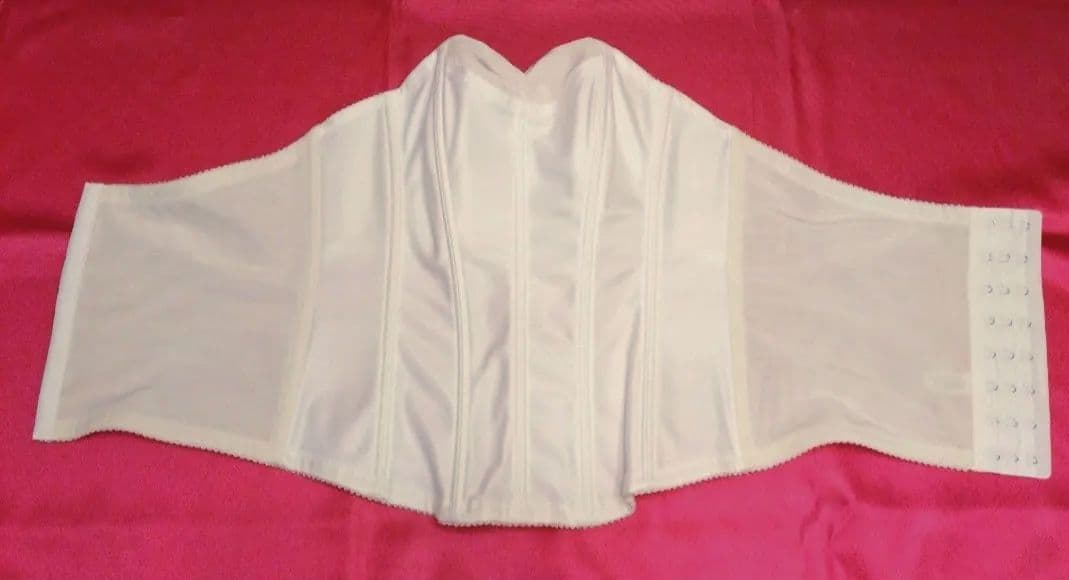 最終値下げ！ブライダルインナー☆ラグジュアリービスチェ＆ペチコート 日本製