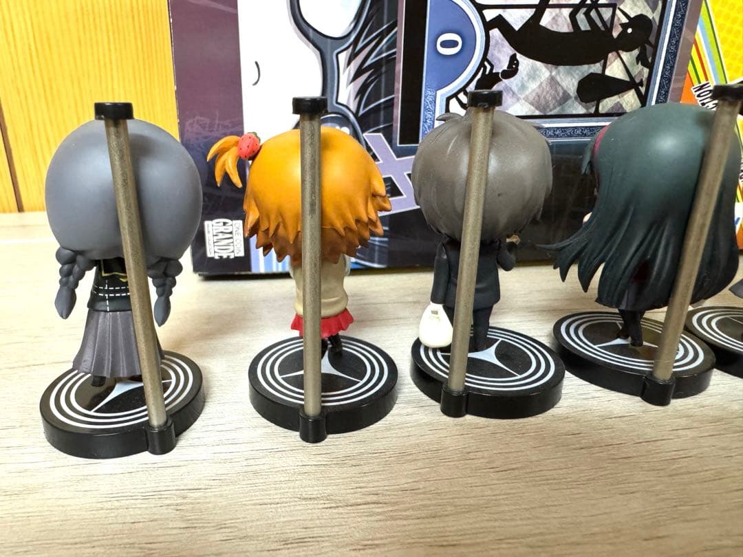 ペルソナ4 ワンコイングランデフィギュアメガネver コンプセット美品