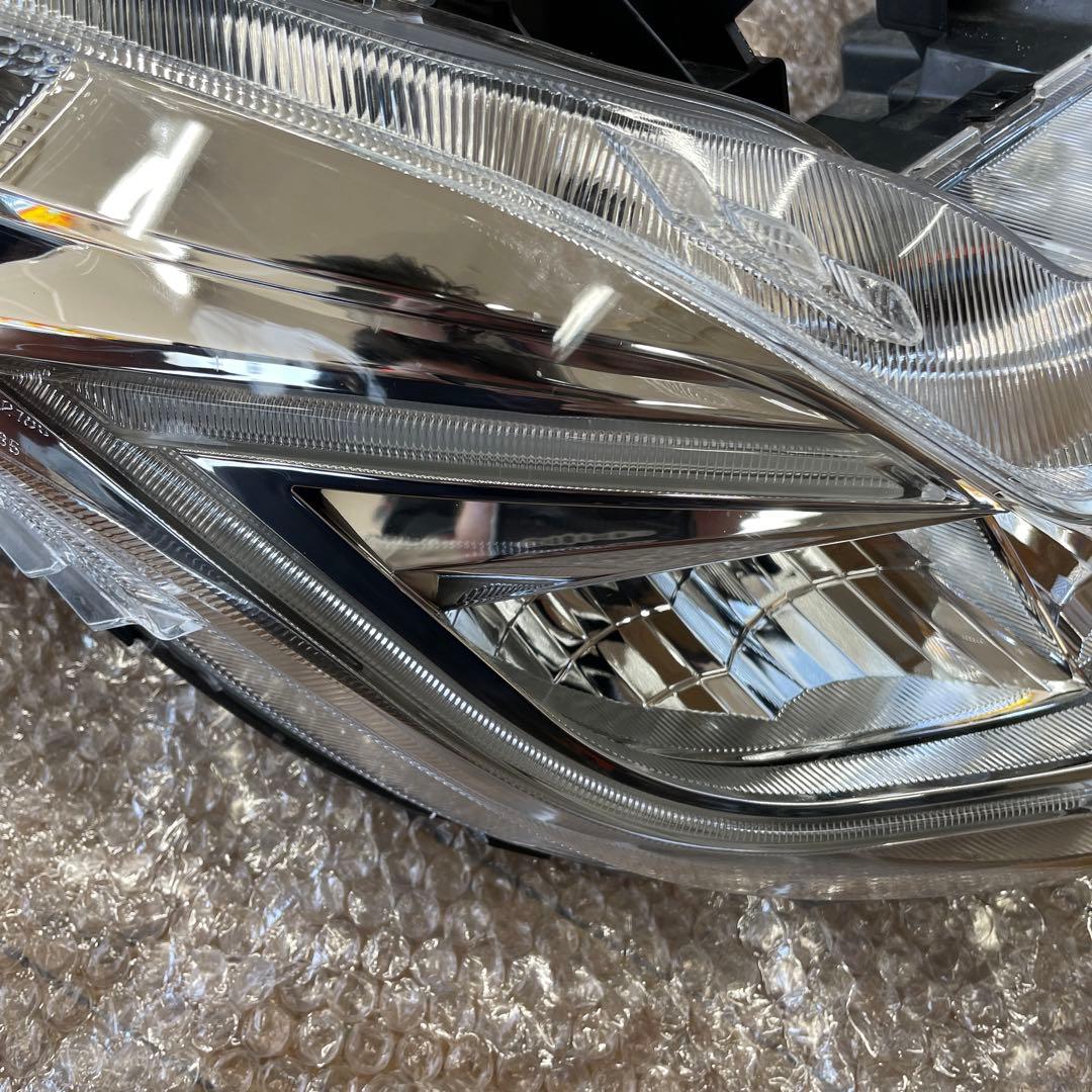 中古PCX125・150 JF56・KF18 ホンダ純正ヘッドライトユニット ホンダ