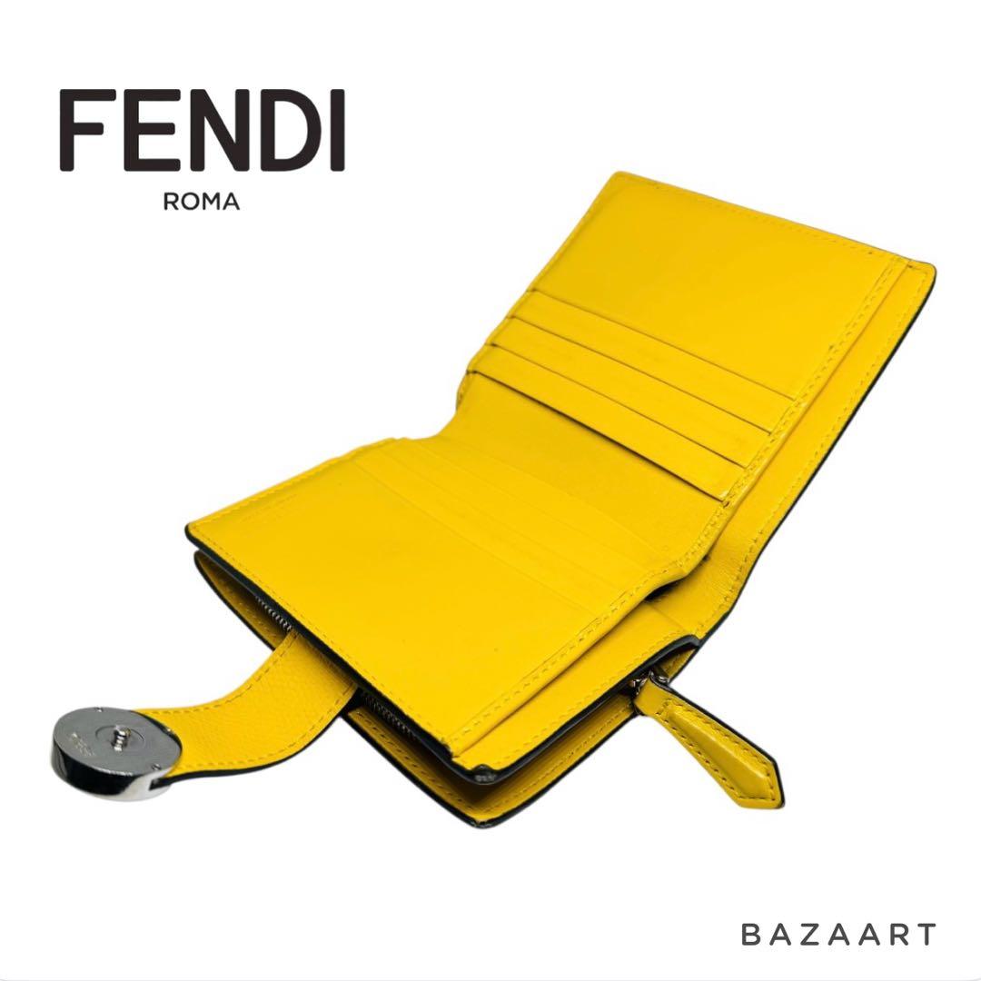 FENDI フェンディ 二つ折り財布 FFロゴ ズッカ レザー 黄色 イエロー