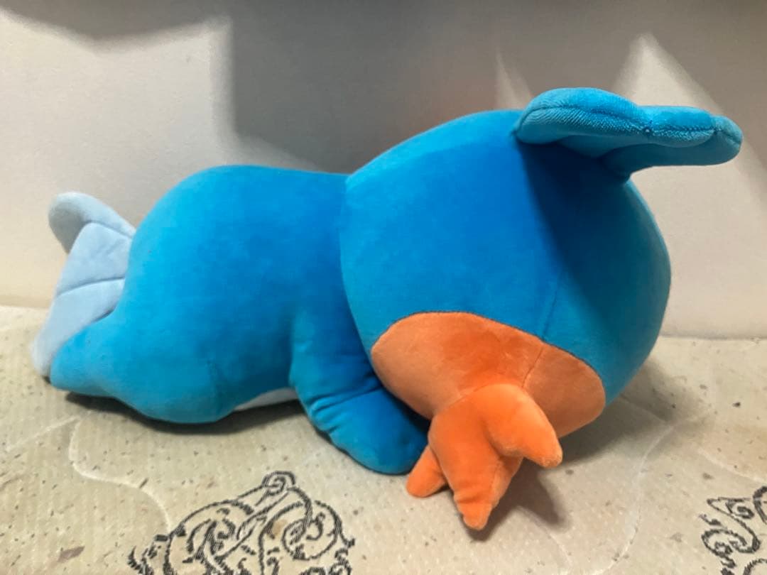 ポケモンセンター　BIGサイズ すやすやミズゴロウ　ぬいぐるみ