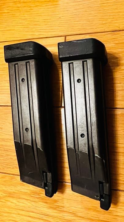 東京マルイ ハイキャパ5.1 ゴールドマッチ ガスブロ マガジン×2