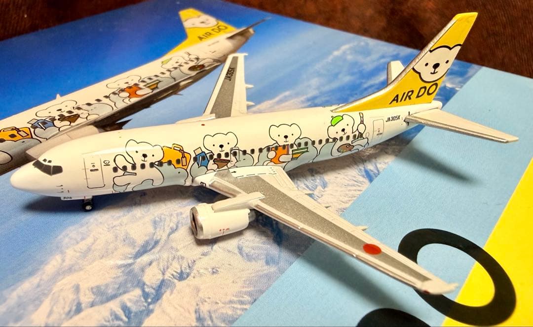AIR DO ボーイング737-500 JA305K ベア・ドゥ 特別塗装機 - メルカリ