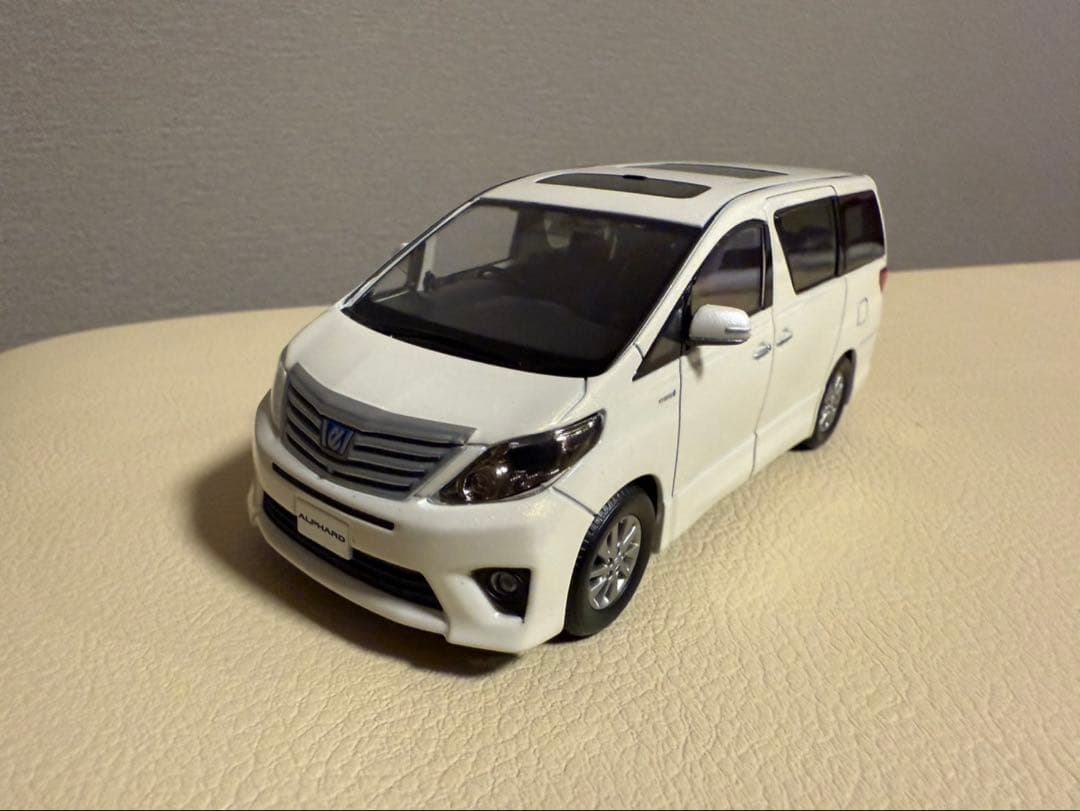 （非売品）トヨタ　アルファード20系　ミニカー