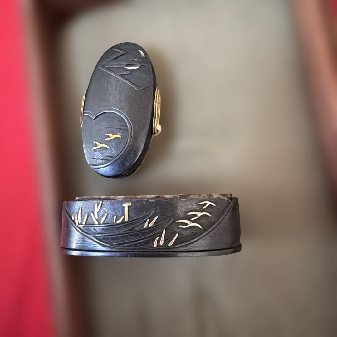 刀剣美術　江戸期　無銘　銅地金象嵌芦雁図縁頭