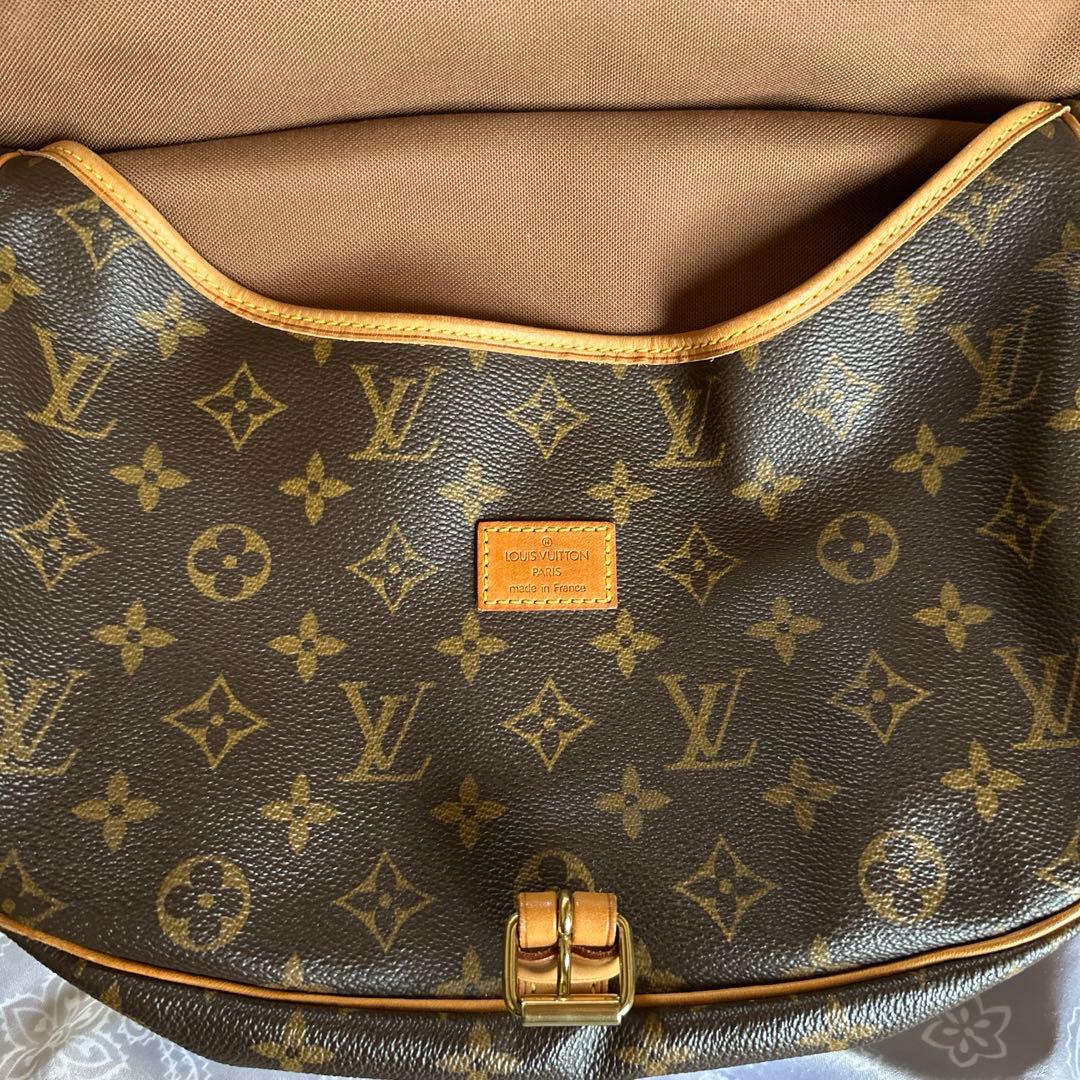 月*野様 PINK HOUSE 葡萄モチーフコサージュ