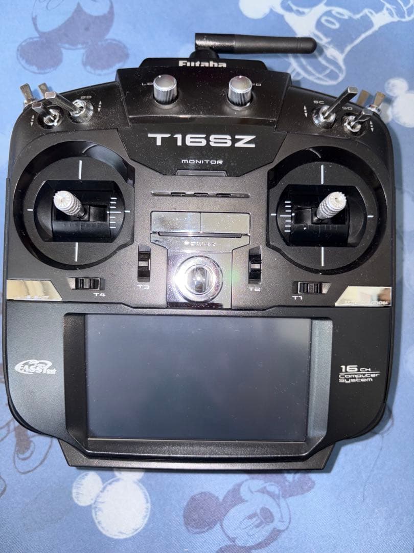 Futaba T16IZ 16チャンネル送信機 Futaba T16IZ 16チャンネル送信機