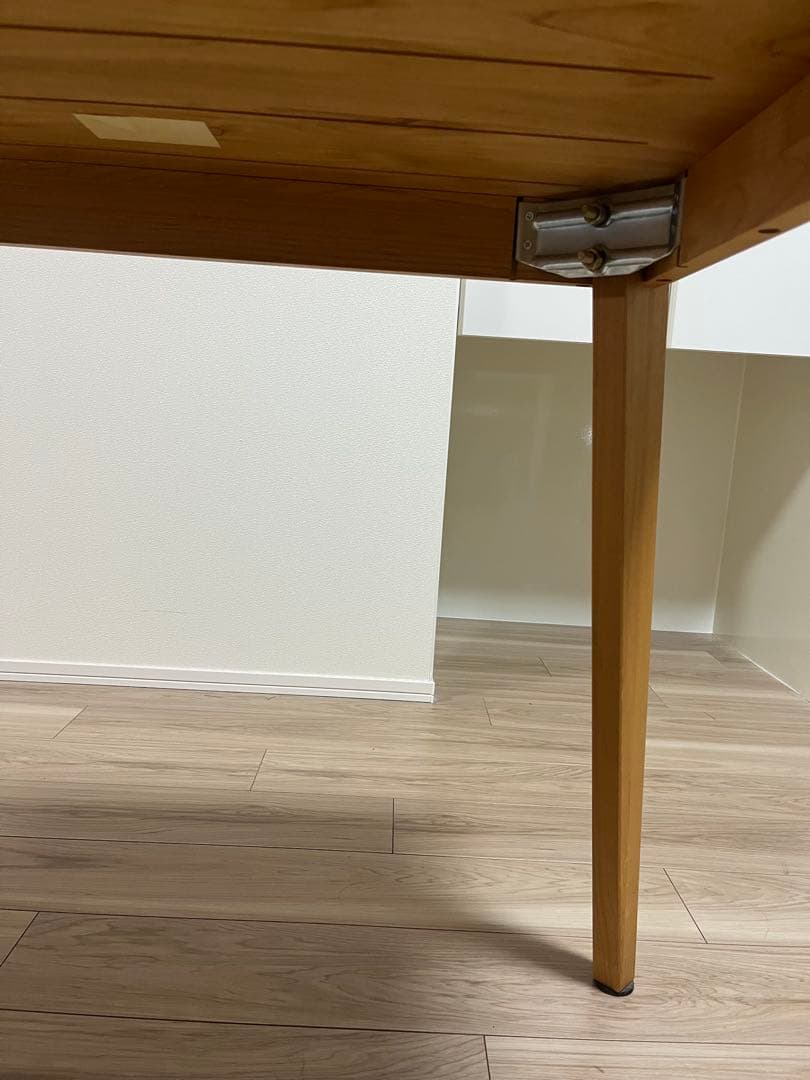 モモナチュラル ダイニングテーブル