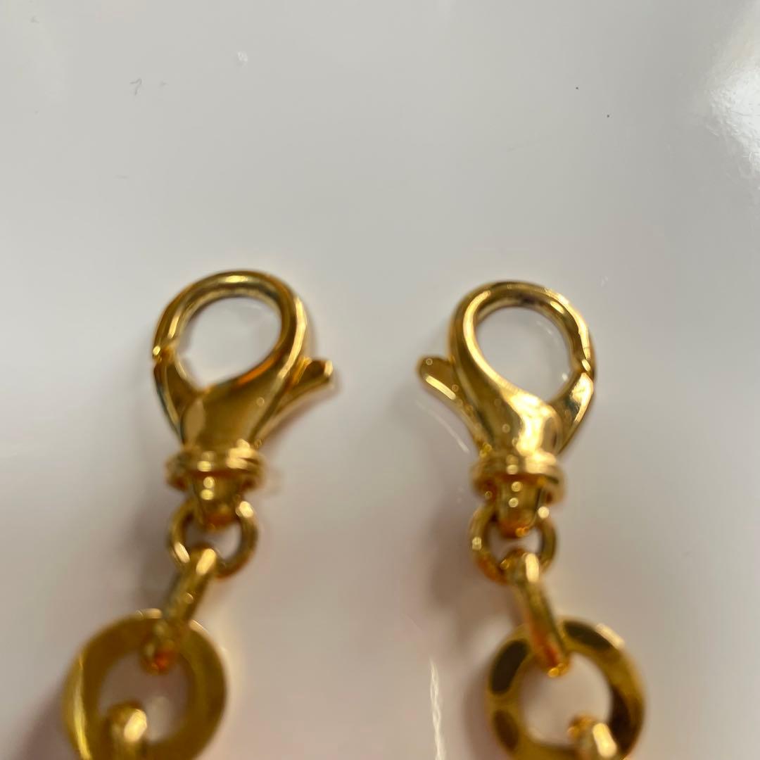 フェラガモ　ヴァラ　ミニバッグ　チェーン付き