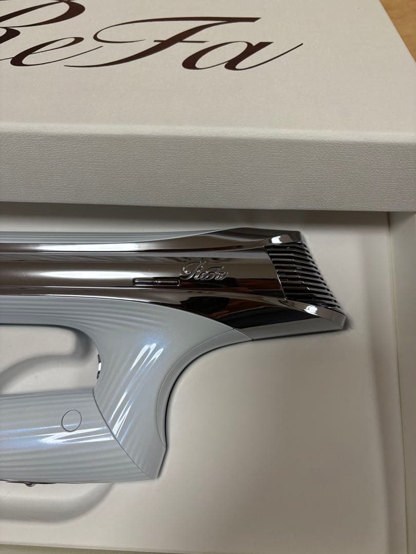 リファビューテックドライヤーS+ 美品