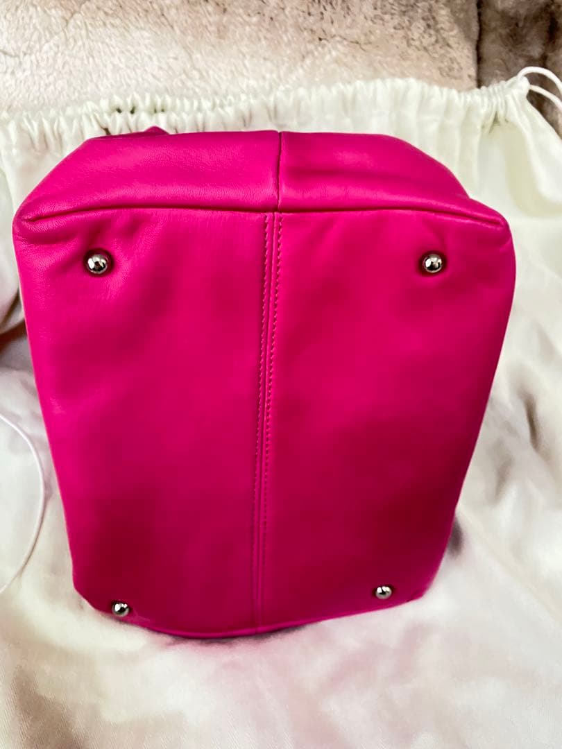 ロエベ LOEWE ハンドバッグ カリエ ピンク シルバー レザー ナッパアイレ