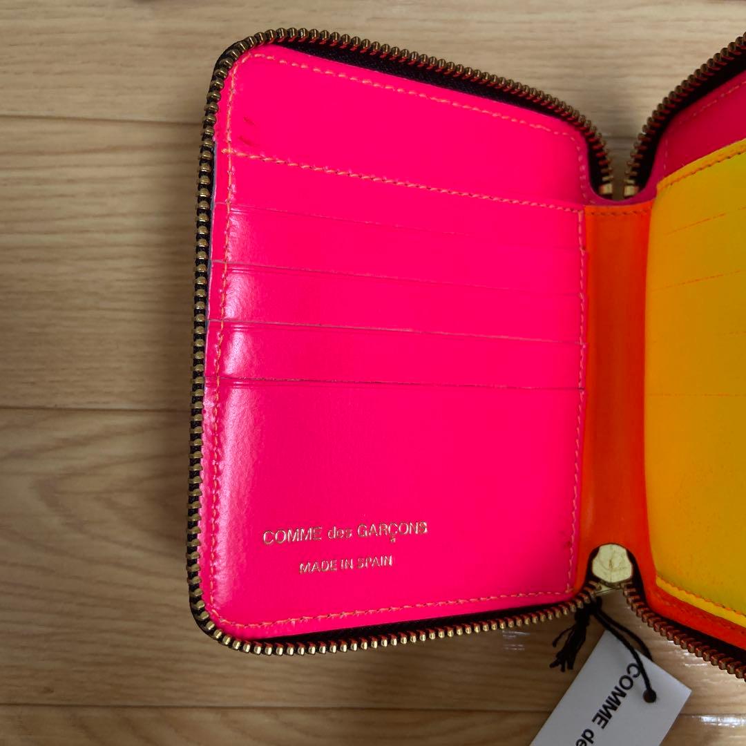 ウォレット コム デ ギャルソン SA2100SF SUPER FLUOミニ財布