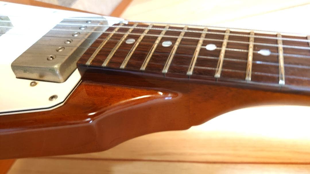 WaveBox専用Burny フライングV フェルナンデス Gibson