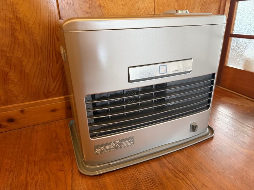 石油ファンヒーター SHARP OK-S58CR ジャンク扱いでお願いいたします