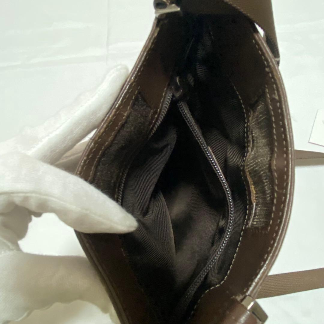 GUCCI グッチ ショルダーバッグ GG柄 ブラウン