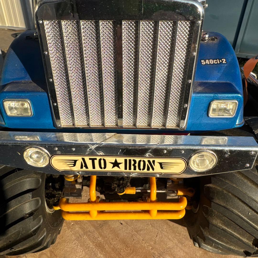 BULLHEAD モンスターラジコン 青