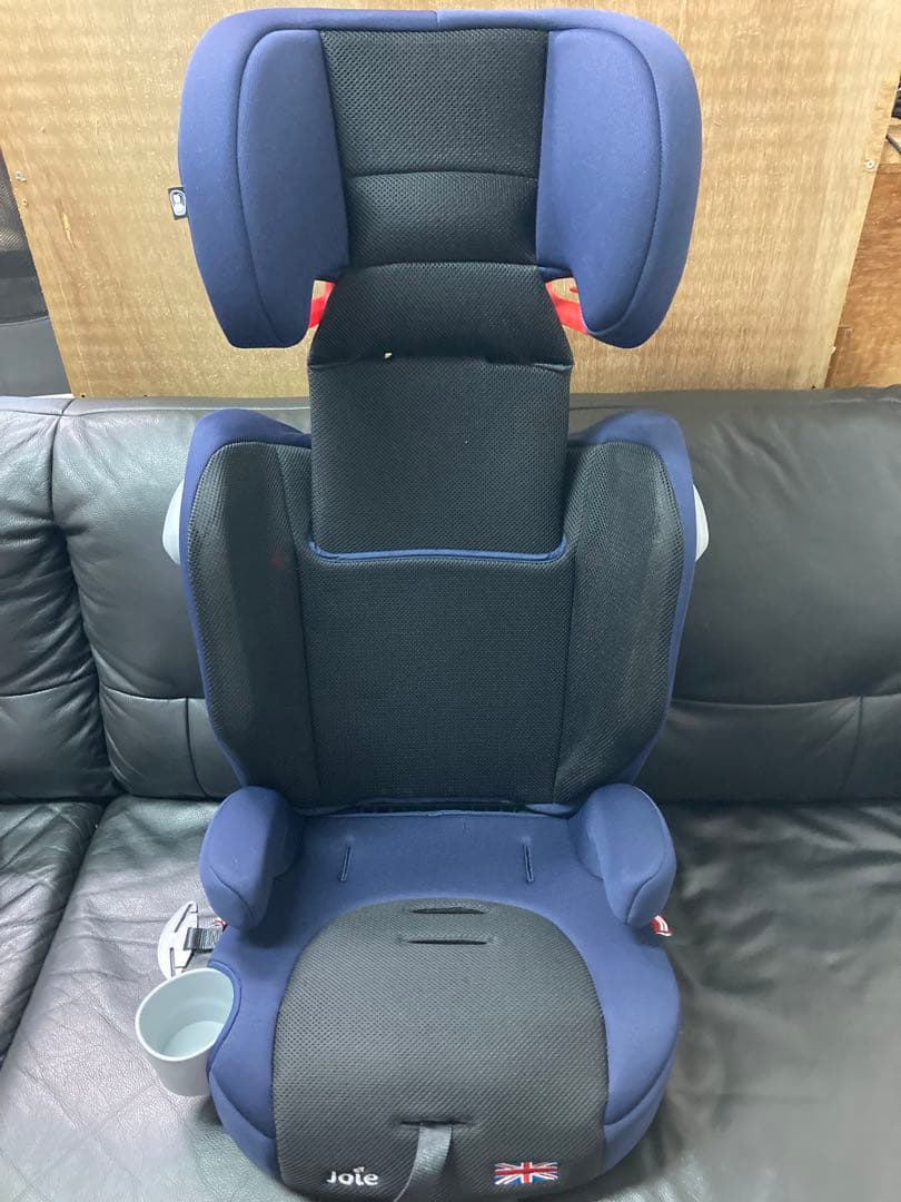 美品　Joie エレベート　ジュニアシート　ドリンクホルダー付き