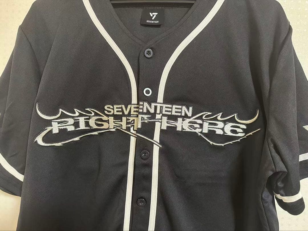 ジョンハンユニフォーム SEVENTEEN RIGHT HERE 公式 Tシャツ S115658490