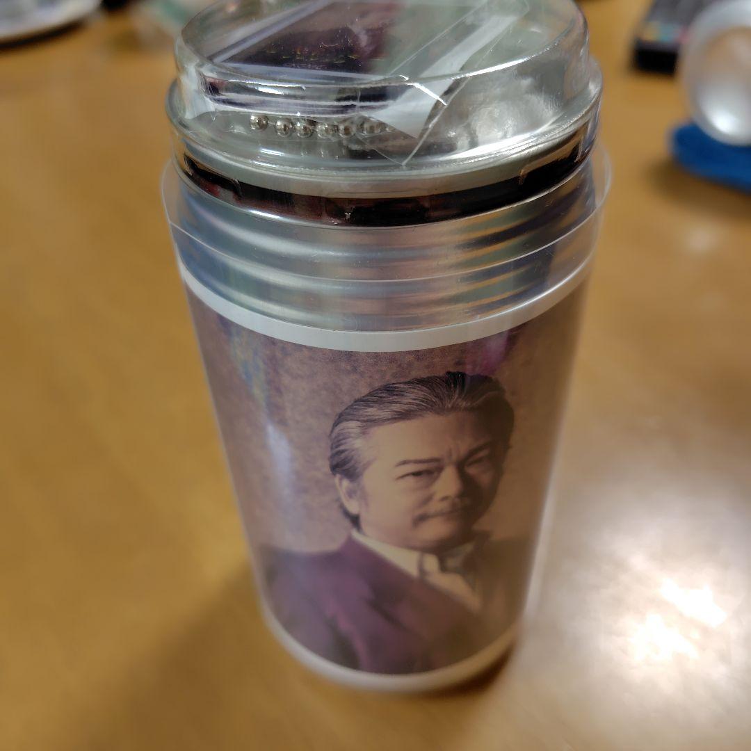 舞台 鬼太郎誕生ゲゲゲの謎 オリジナルラベル缶 アクキー 龍賀克典 三