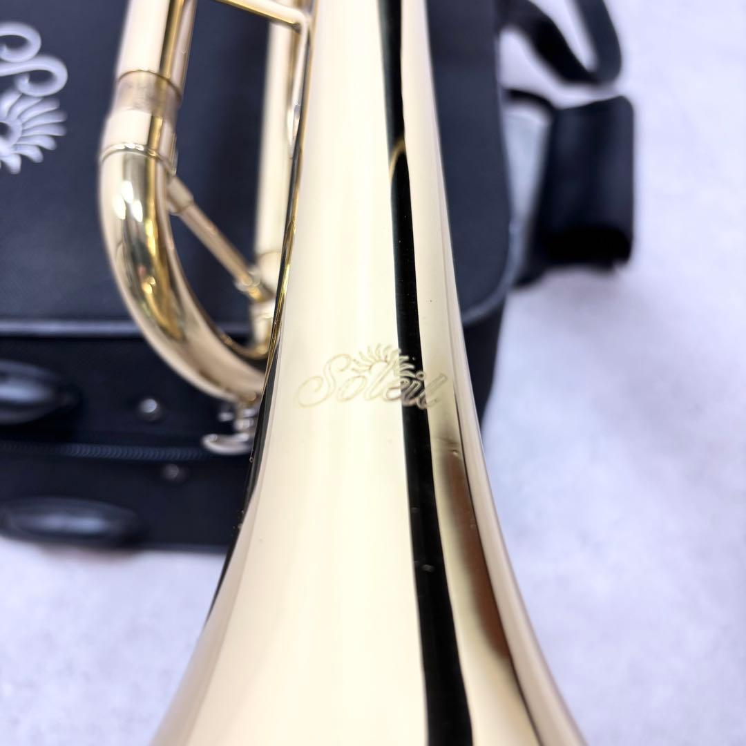 Soleil ソレイユ　トランペット　ケース付き　入門楽譜付属