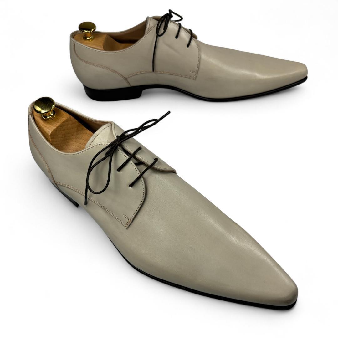 ほぼ新品 ドルガバ ロングノーズ プレーントゥ アイボリー 27.5cm