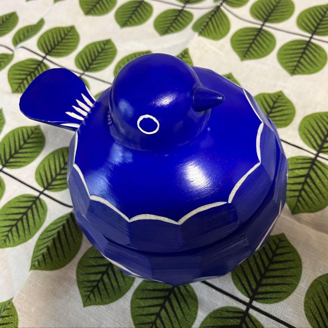 鳩のボンボン入れ（青）カバ材 小物入れ