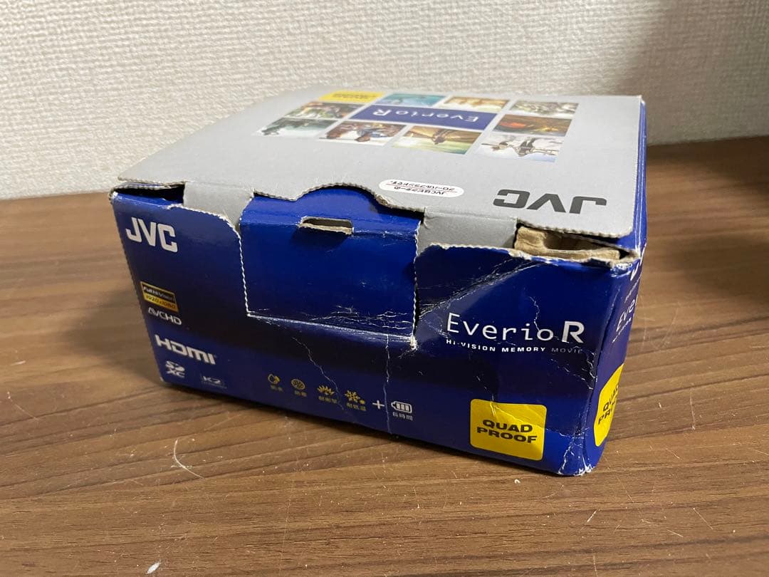 ビデオカメラ】JVC EverioR 防水防塵GZ-R400-T