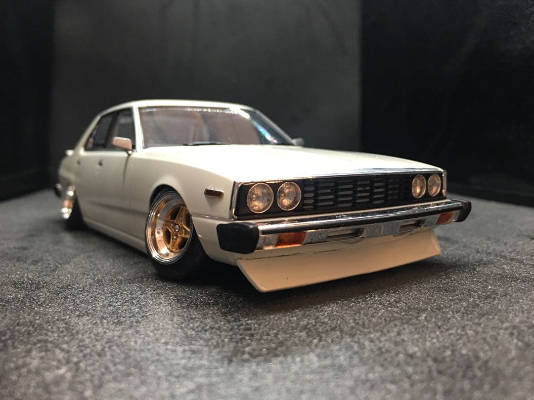 旧車プラモデル完成品1／２４フジミスカイラインジャパン