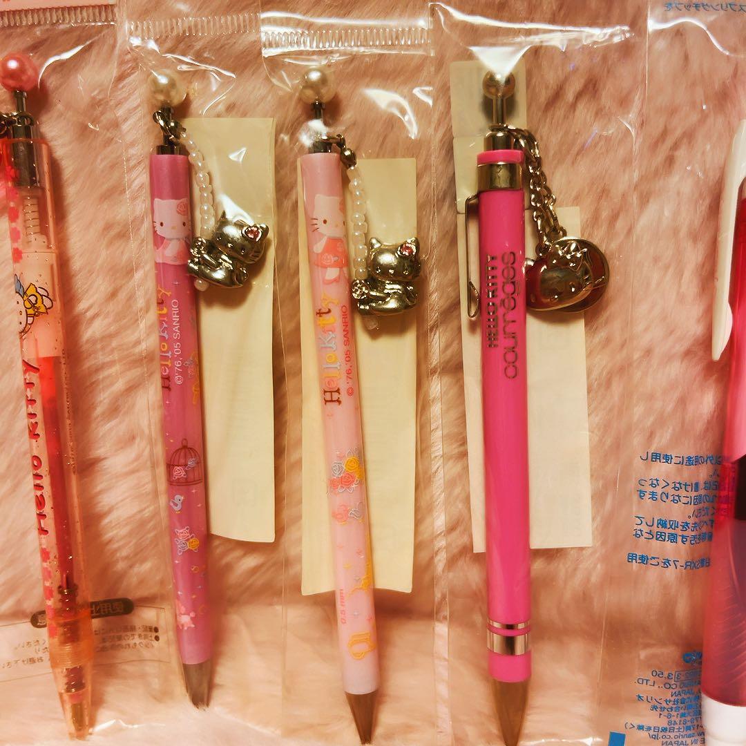 希少レア　ハローキティ　マスコット　ペンセット　バラ　クマ　平成レトロ　サンリオ