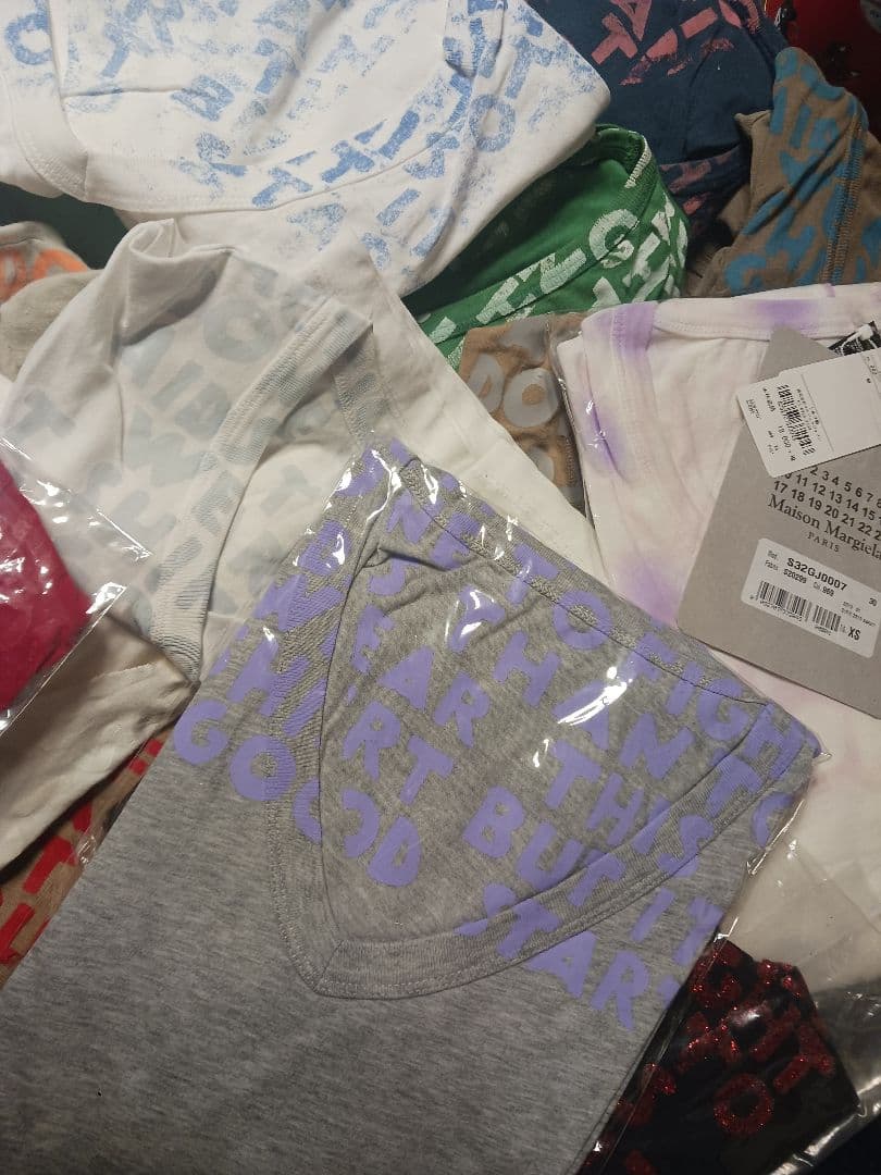 マルタン・マルジェラ エイズTシャツ 1994年から2021年 58枚大量セット