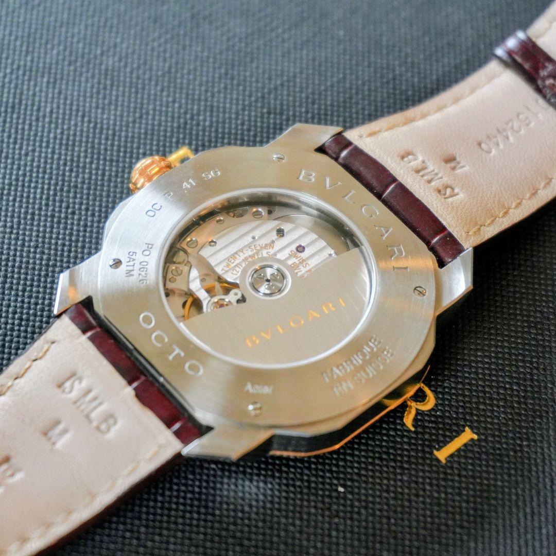 【美品・正規保証書付】ブルガリ オクト ローマ 102703 使用数回程度
