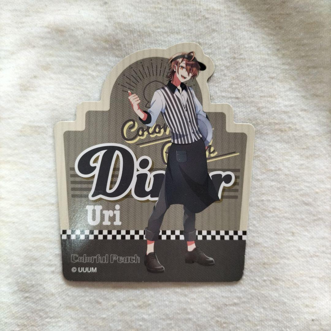 カラフルピーチ うり グッズ