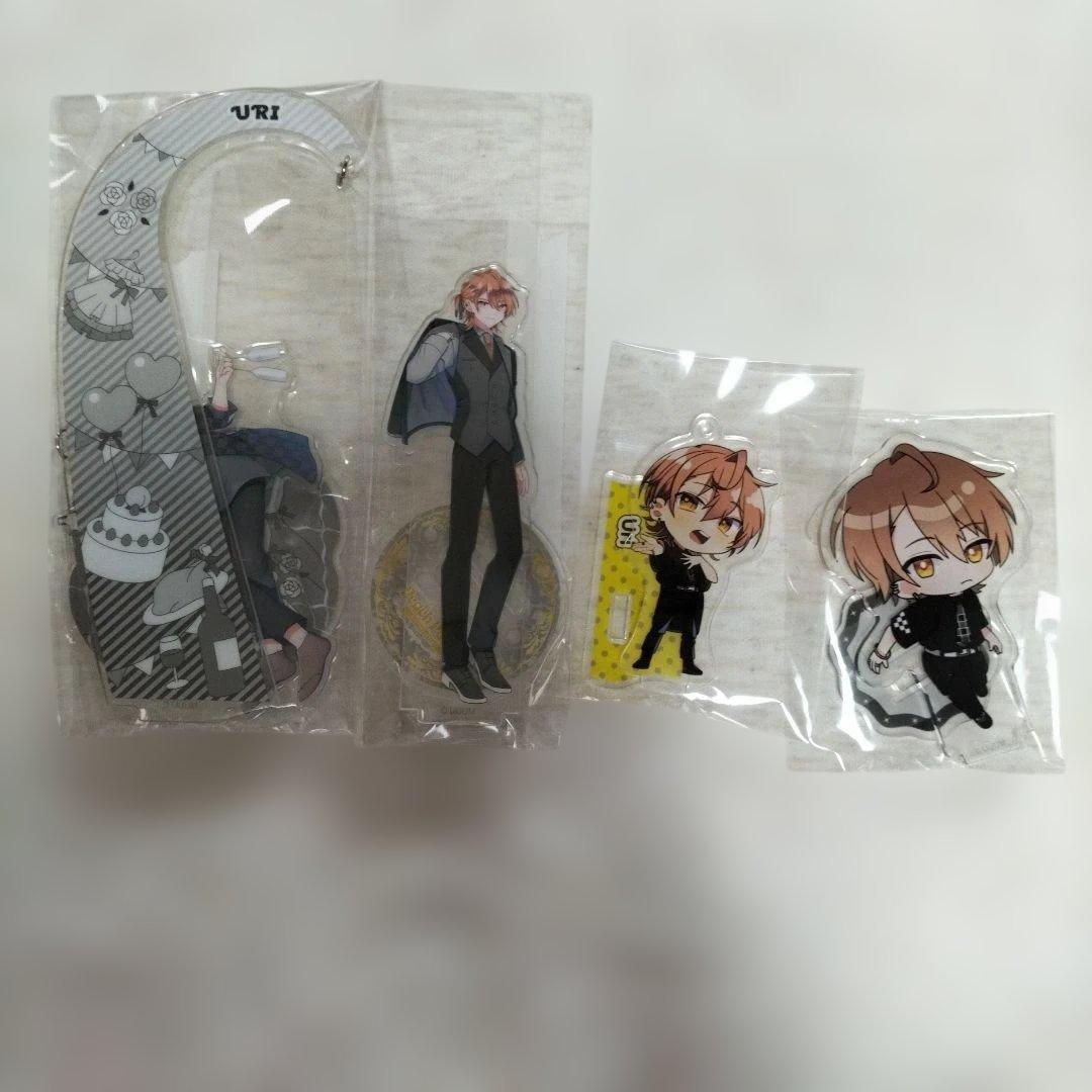 カラフルピーチ うり グッズ