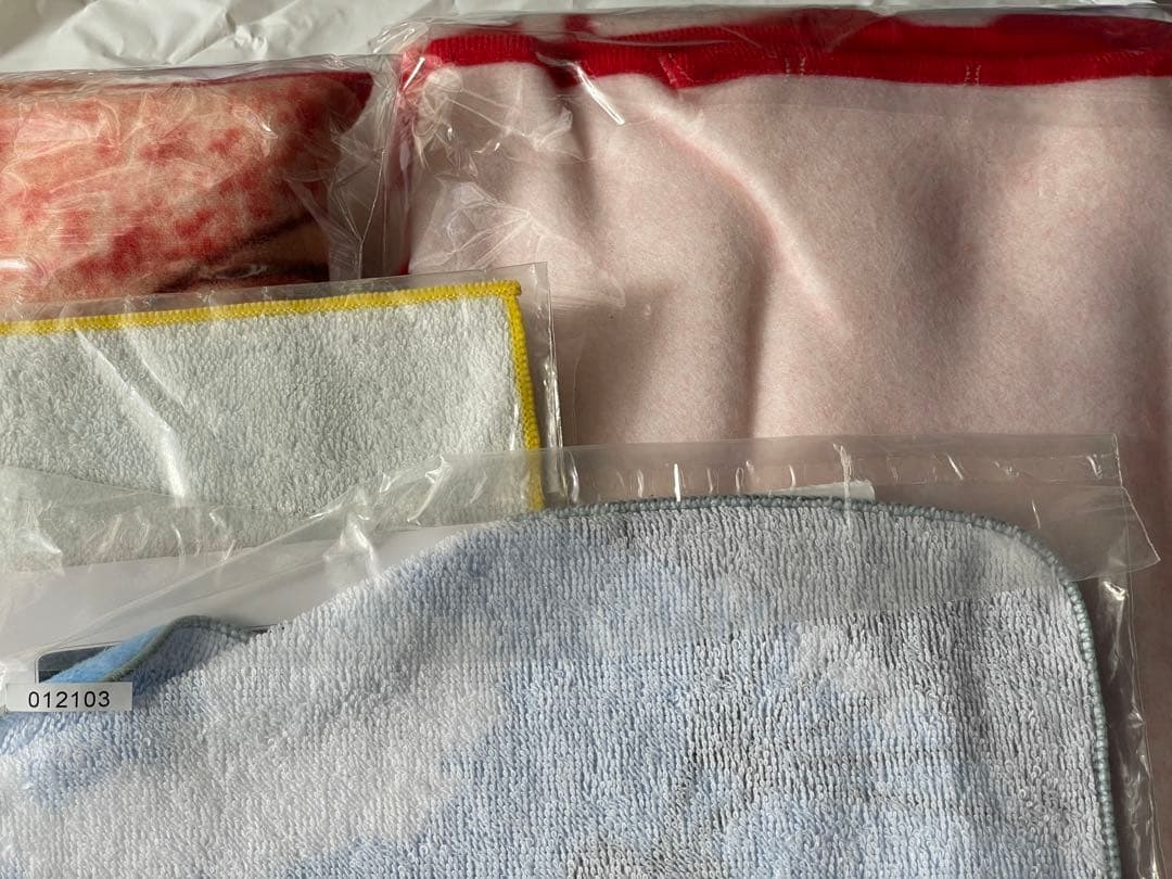 ブランケットとタオル　4点